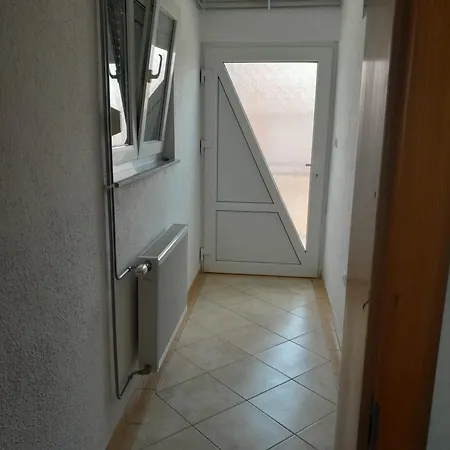 Biser-hatinac Appartement *