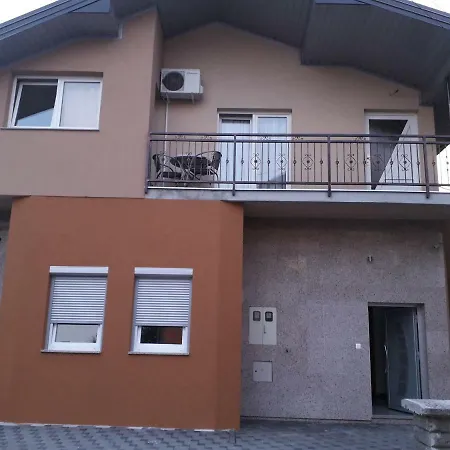 Biser-hatinac Apartament